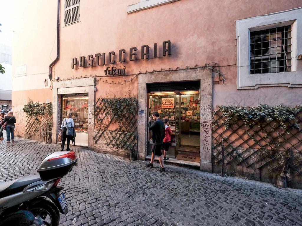 דירות רומא Ancient Trastevere Vespa Loft מראה חיצוני תמונה