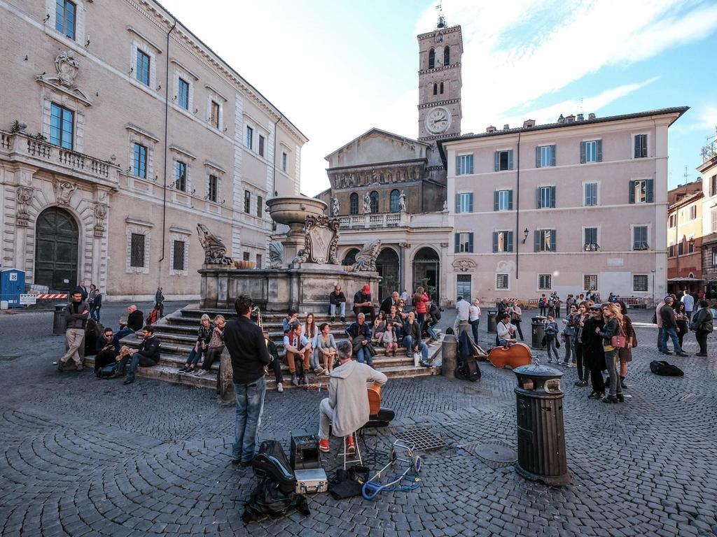 דירות רומא Ancient Trastevere Vespa Loft מראה חיצוני תמונה